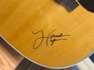 Close up of Hannah Harper signature on Martin D13-E